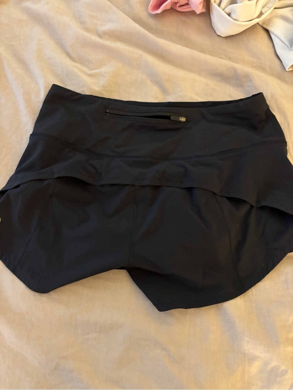 lululemon black Speed Up High-Rise Lined Short 2.5" 8 - Picture 4 of 5